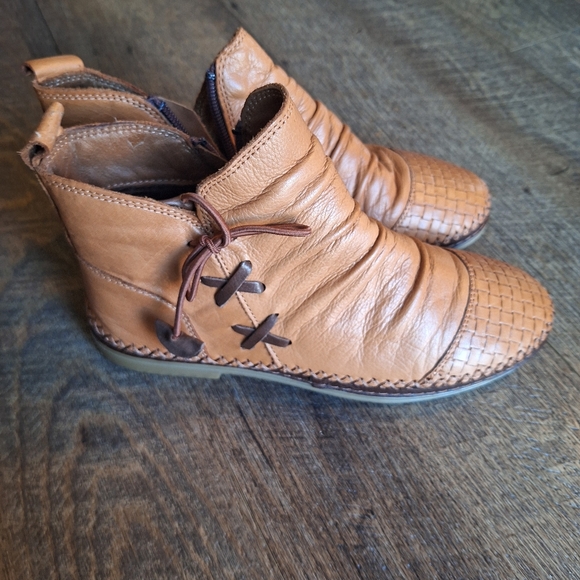 Spring Step Pomeroy Boot - Picture 2 of 5